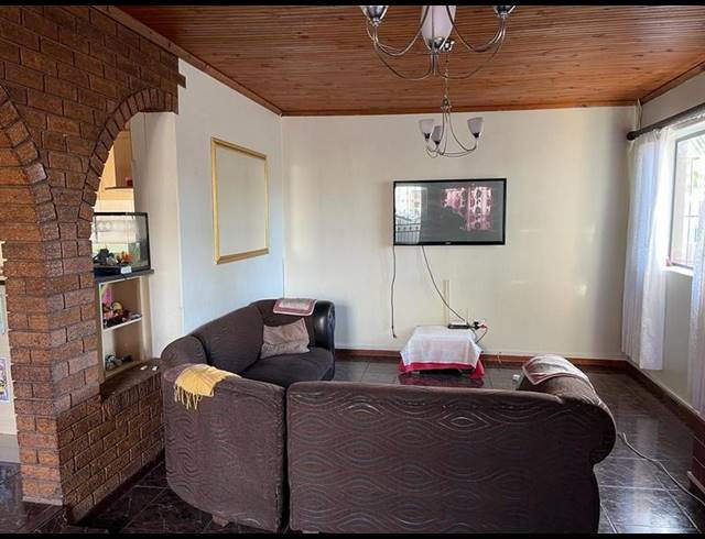 3 BEDROOM HOUSE FOR SALE IN SAXONSEA